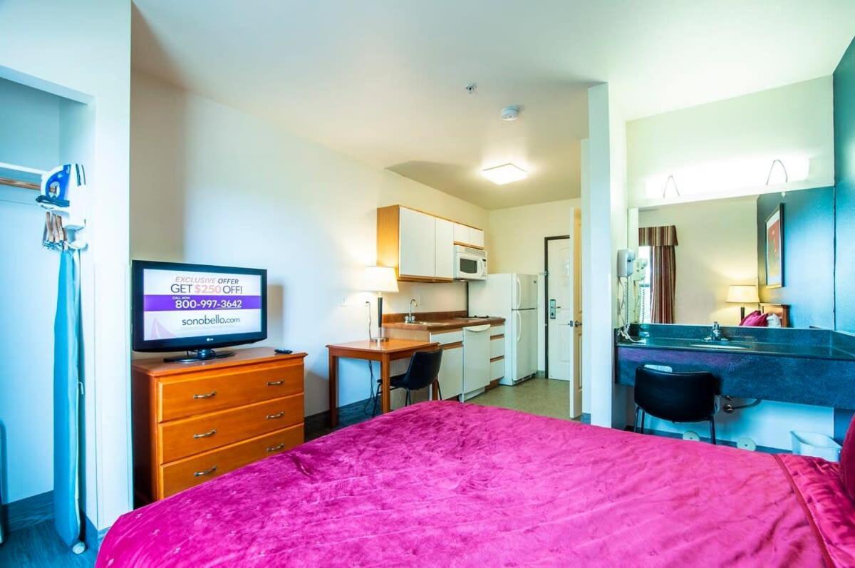 Sierra Vista studio apartment with full kitchen&King Bed Exterior foto