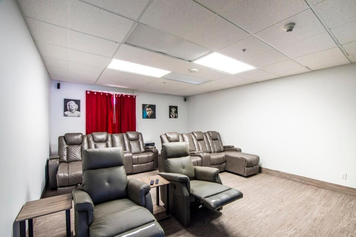 Sierra Vista studio apartment with full kitchen&King Bed Exterior foto